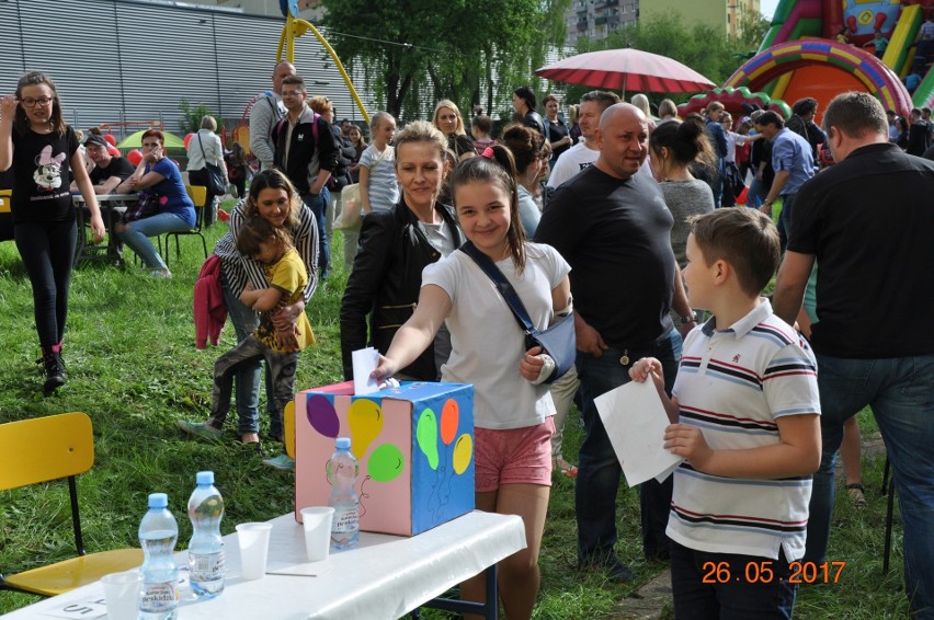 Festyn w SP nr 3 w Dąbrowie Górniczej