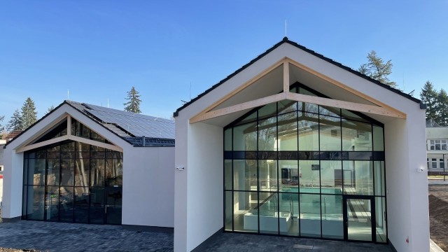 Nowy basen połczyńskiego sanatorium.