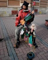 Wędrowny grajek z Gorlic - dzielnicy Tarnowa?