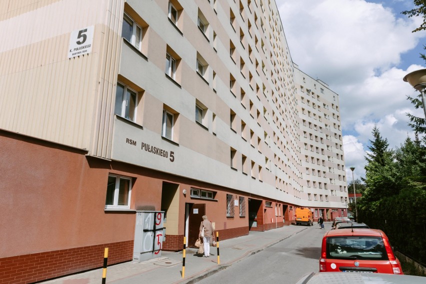 64-latek w centrum Rzeszowa zaatakował nożem kobietę. Chciał jej wyrwać torebkę