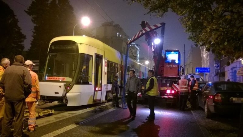 Awaria MPK w Łodzi usunięta! Ruszyły tramwaje [zdjęcia]