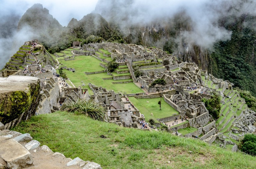 Machu Picchu, starożytne miasto Inków w Peru, było niegdyś...
