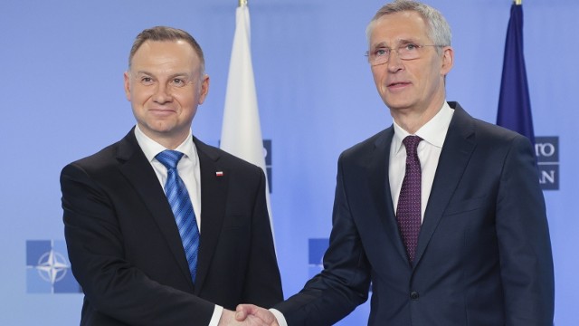 Andrzej Duda i Jens Stoltenberg spotkali się w środę w kwaterze głównej NATO.
