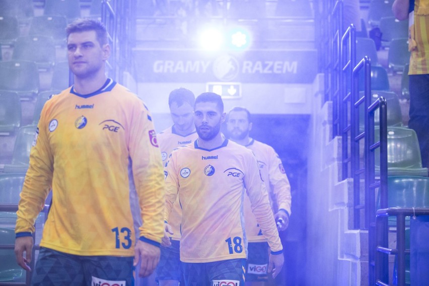 8 goli debiutantów. Wysoka wygrana piłkarzy ręcznych PGE VIVE Kielce na inaugurację sezonu [ZDJĘCIA, VIDEO]