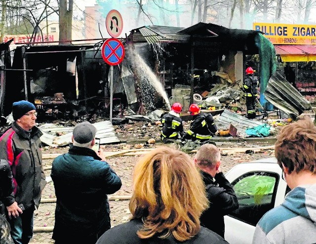 Na miejscu było kilkadziesiąt osób. Część z nich stanowili goście zza zachodniej granicy, którzy sami zgłosili się na policję.