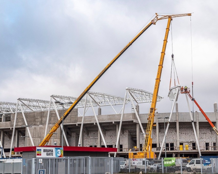 Stadion ŁKS już wygląda wspaniale. Najnowsze ZDJĘCIA z budowy