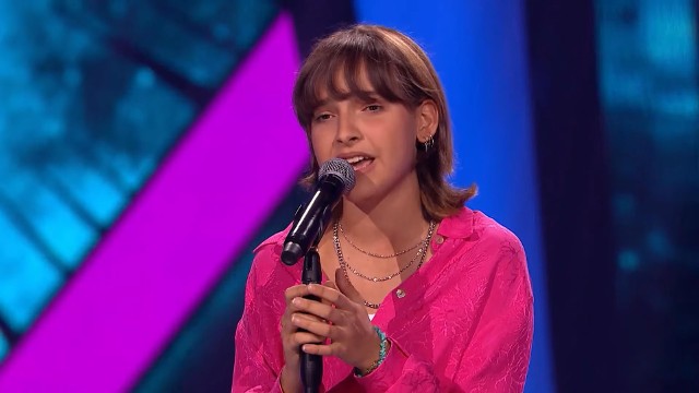 14 - letnia Tosia Witkosz ze Zgierza wystąpi w najbliższym odcinku The Voice Kids. W pierwszym etapie programu zachwyciła jurorów swoim głosem.