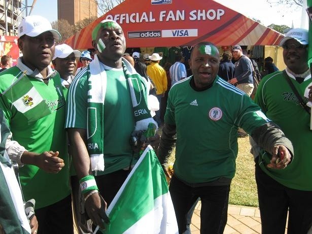 Kibice z Nigerii święcie wierzą, że ich drużyna znajdzie się co najmniej wśród szesnastu najlepszych drużyn mundialu