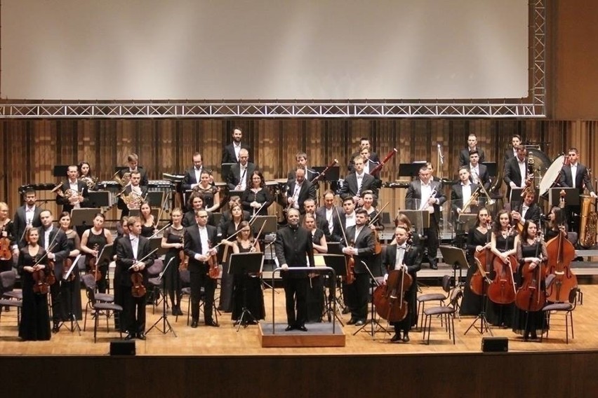 W Orkiestrze Filharmonii Gorzowskiej gra ponad trzydziestu...