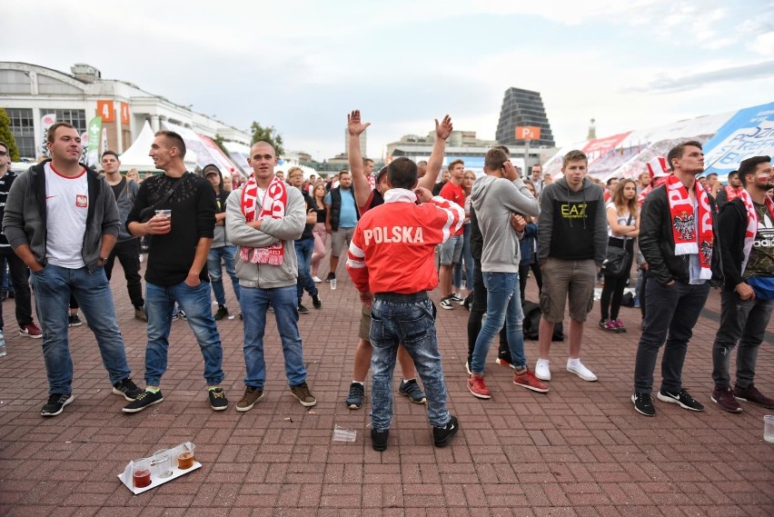 Poznańska strefa kibica znajduje się na terenie...