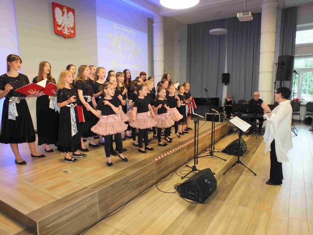 Podczas koncertu zaśpiewa miedzy innymi Chór Portamento, pod dyrekcją Bożeny Magdaleny Mrózek