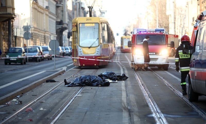 Wypadek Piotrkowska. Dwie osoby nie żyją. Motorniczy był pijany! Posłuchaj, co mówił po wypadku