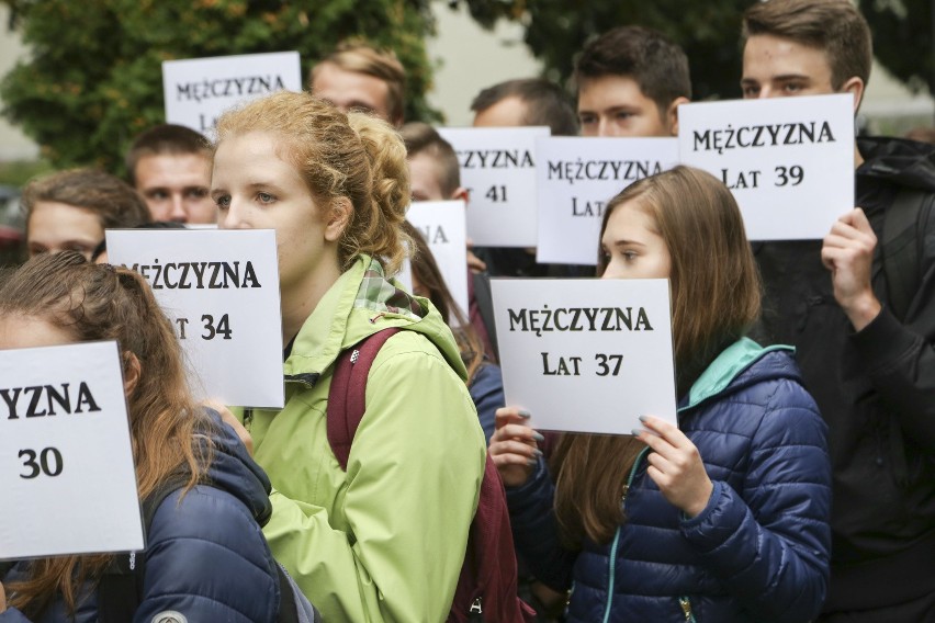Europejski Dzień Bez Ofiar Śmiertelnych Na Drogach. Marsz w Białymstoku (zdjęcia)