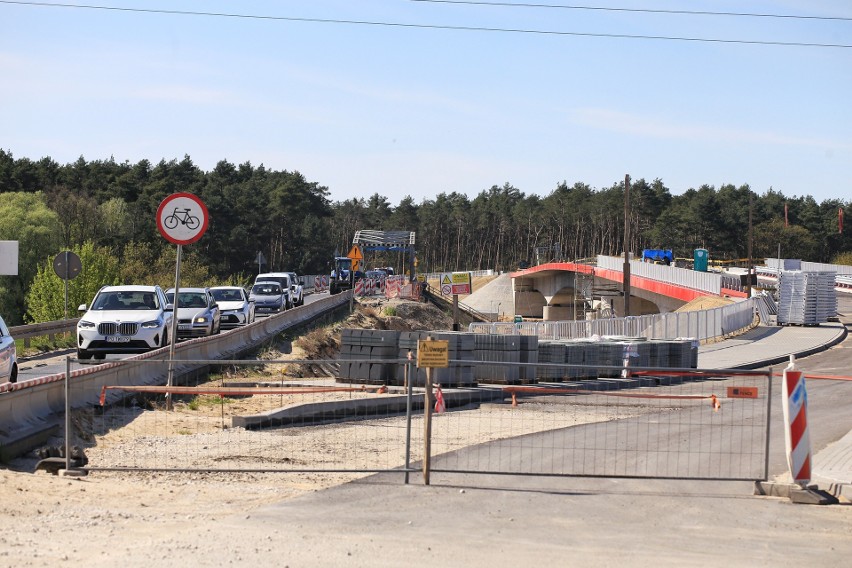 Nowy most nad Wartą w Rogalinku jest już prawie gotowy. To...