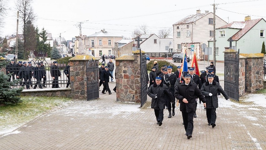 Przekazanie dwóch wozów strażackich dla jednostek OSP z...