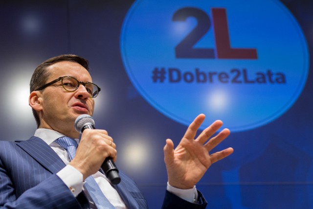 - Niestety ze względu na malejącą liczbę populacji, którą chcemy teraz dramatycznie odrobić poprzez Program 500 Plus- mówił Morawiecki.