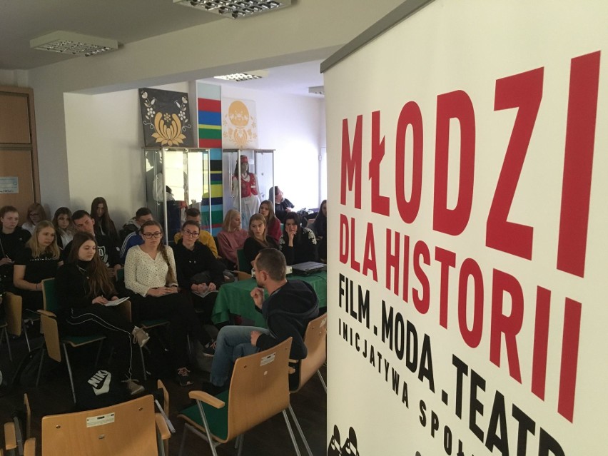 Retrospektywa Festiwalu Filmowego Niepokorni Niezłomni Wyklęci zawita na Podkarpacie. Będą filmy, spotkania i żywe lekcje historii