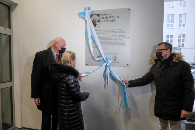 Na zdjęciu - Uroczyste otwarcie nowego budynku Specjalistycznego Szpitala Miejskiego oraz nadanie mu imienia dr. Wandy Błeńskiej