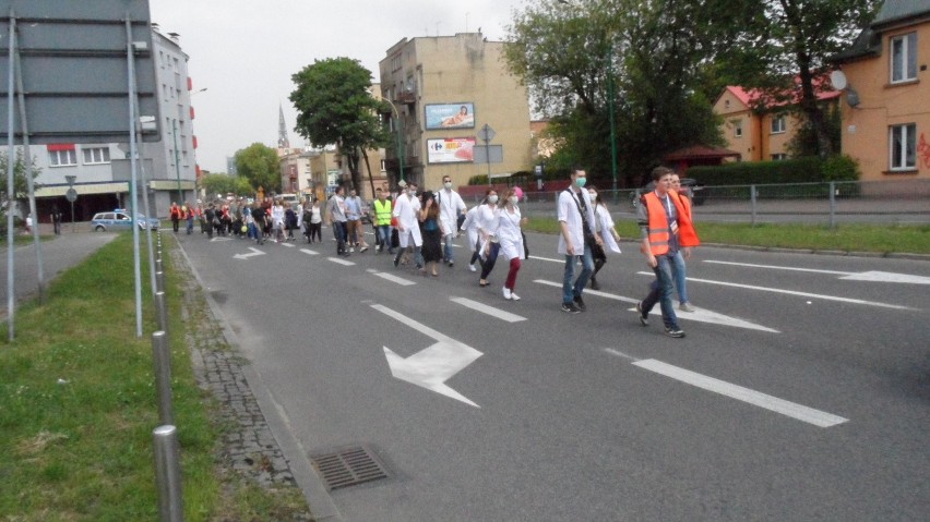 Juwenalia Zagłębiowskie 2015: Korowód studentów na ulicach...