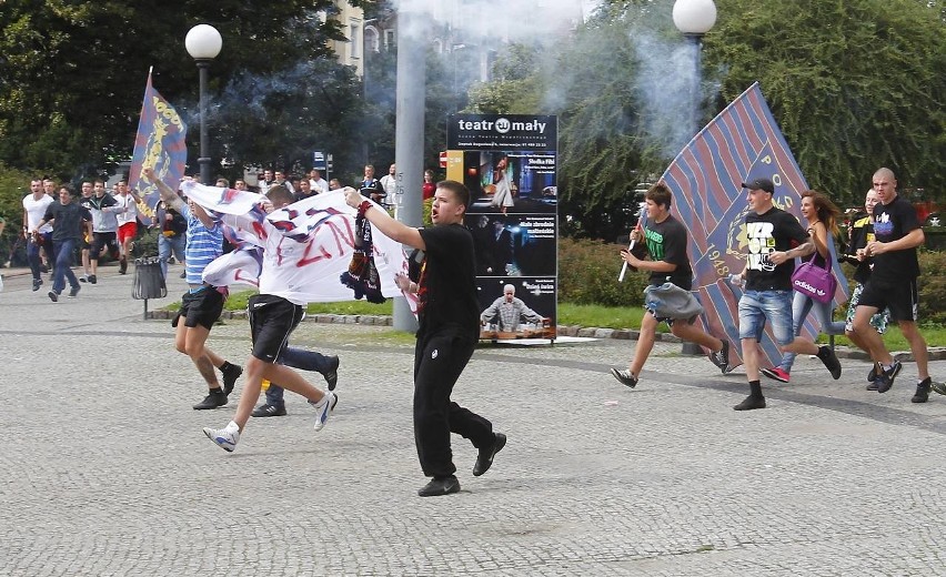 Sympatycy szczecińskiej Pogoni mobilizują się przed ligą