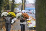 Jak dojechać na cmentarz w Gdyni? [PARKINGI, DOJAZD, KOMUNIKACJA MIEJSKA]