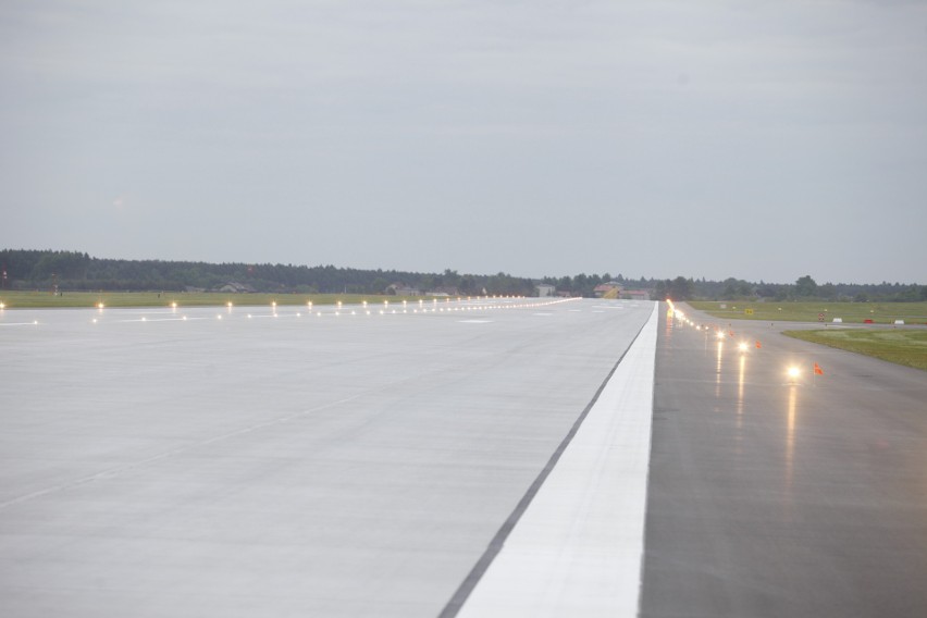 Problemy z lądowaniem Boeinga 737 na lotnisku w Pyrzowicach. Na pokładzie było 187 pasażerów