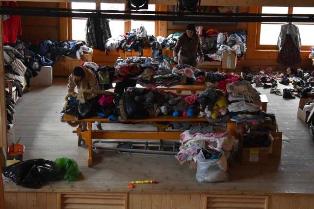 Punkt pomocy dla Ukraińców na Chotarzu w Kościelisku nadal jeszcze działa. Bez pomocy z Francji także i tam uchodźcy nie mieliby co znaleźć
