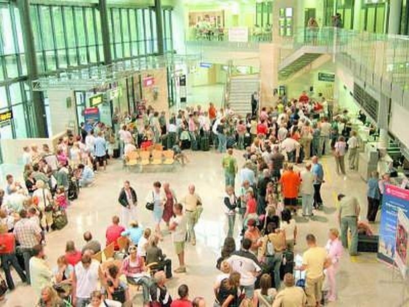 Miliony wylądują na bydgoskim lotnisku