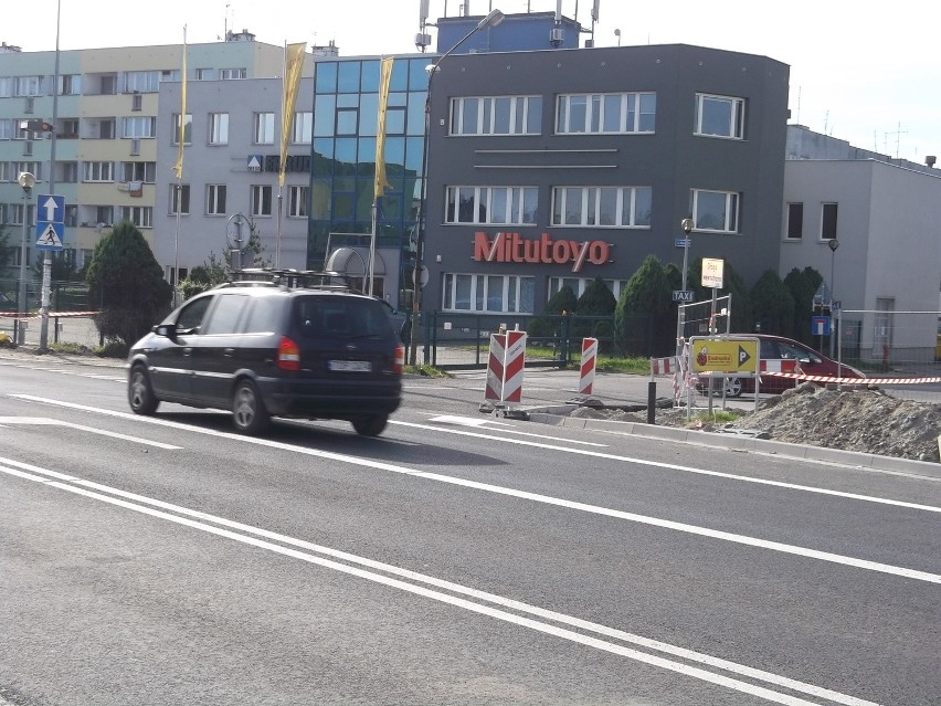 Wrocław: Mińska po remoncie. Samochody i autobusy MPK jadą po nowej nawierzchni (ZDJĘCIA)