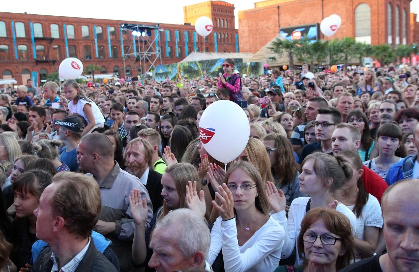 Lato ZET i Dwójki w Łodzi. Koncert w Manufakturze [ZDJĘCIA]