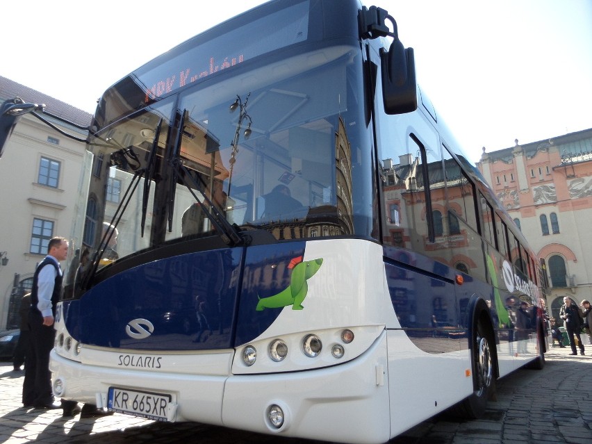 Kraków ma nowe ekologiczne autobusy z klimatyzacją [ZDJĘCIA, WIDEO]