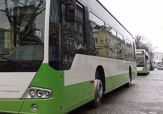 1 listopada autobusami pojedziemy za darmo.