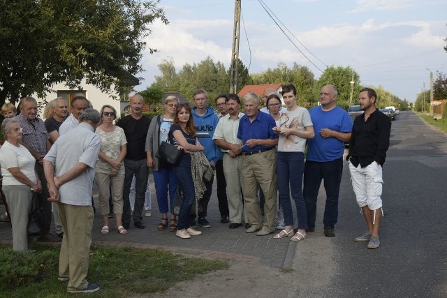 Mieszkańcy ulicy Miedniewickiej mają dość życia, na jakie skazują ich władze miasta. Poprosili przedstawiciela redakcji o spotkanie i opowiedzieli o swoich problemach.