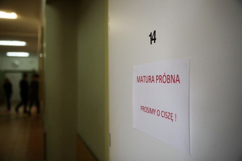 Matura Operon 2019 POLSKI podstawowy, rozszerzony. Teksty...