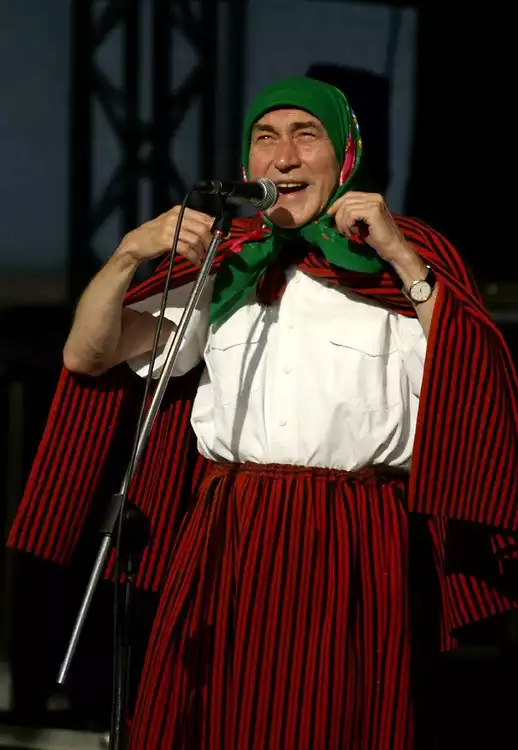 Bronisław Opałko jako Genowefa Pigwa z Napierstkowa.