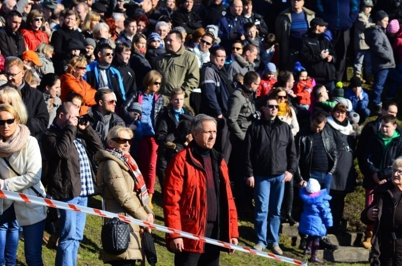 Na boisku przy ul. Mieszka I odbyła się rekonstrukcja walk o...