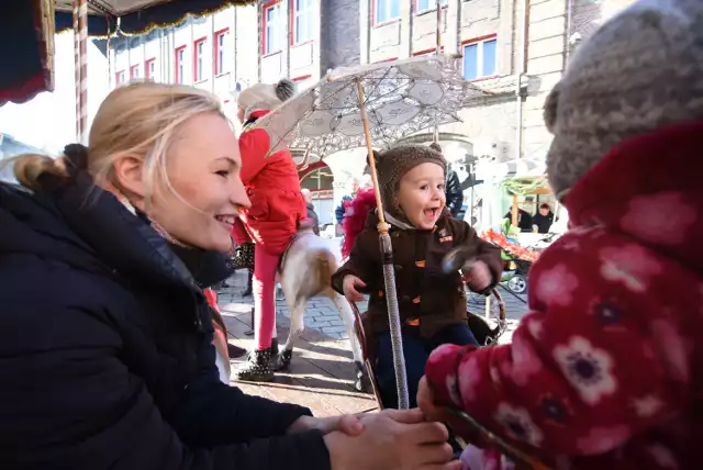 Jarmark na Nikiszowcu w Katowicach odbywa się od soboty do niedzieli