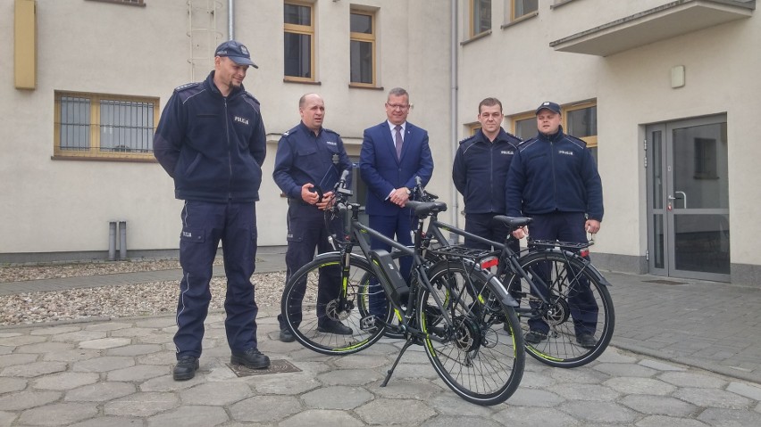 Policjanci z Komendy Powiatowej Policji w Żninie otrzymali...