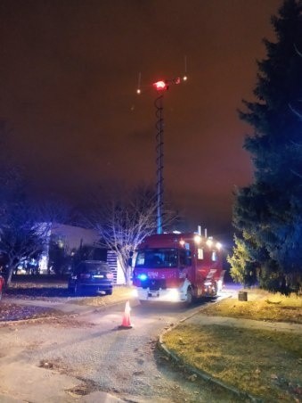 Pożar szpitala MSWiA na ulicy Grenadierów w Lublinie. Z ogniem walczyło 14 zastępów straży pożarnej