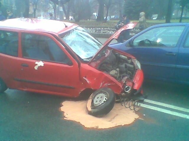 Wypadek w centrum Gorzowa. Są poważne utrudnienia w ruchu