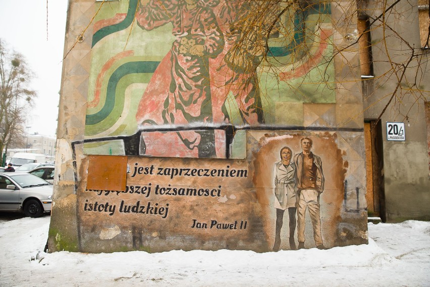 Tak wygląda teraz mural przy alei Piłsudskiego. Zamalowany...