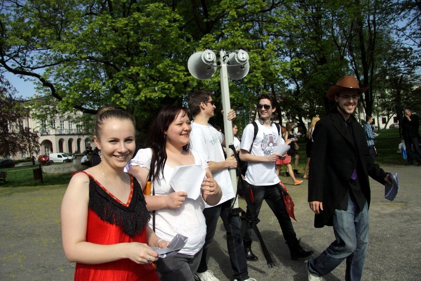 Lublin: Pochód reklamował tajemniczy Festiwal Zaangażowany