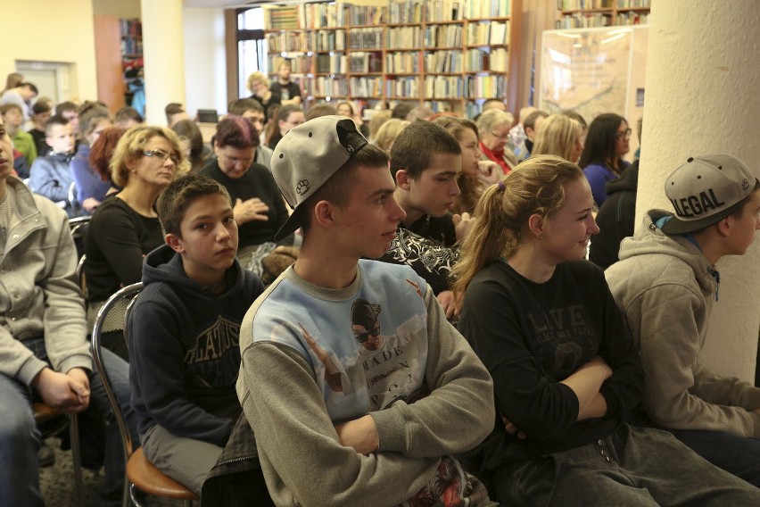 Spotkanie w Przemysławem Kacą w Miejskiej Bibliote...