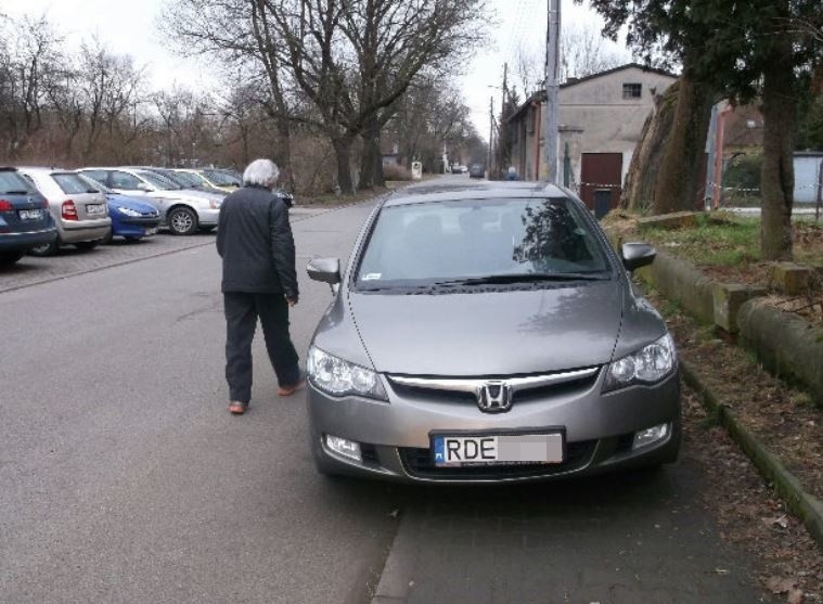 Mistrzowie parkowania dostaną mandaty. Teraz wystarczy zdjęcie