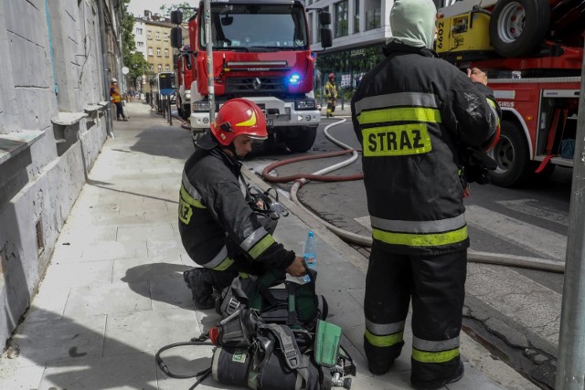 W sobotę 26 września około godz. 17.30 poznańscy strażacy zostali wezwani do pożaru hotelu Olimpia, który znajduje się przy ul. Taborowej w Poznaniu.