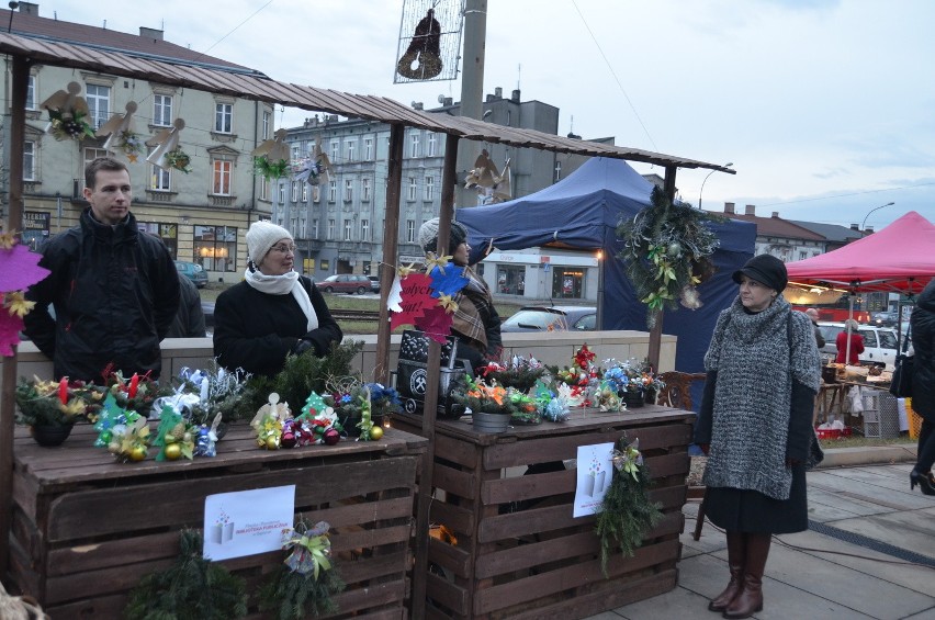 Jarmark bożonarodzeniowy w Będzinie na Wzgórzu Zamkowym [ZDJĘCIA]