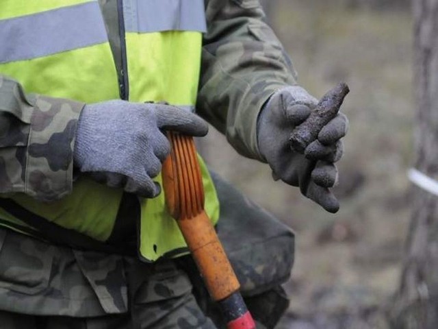 Amunicja znaleziona w kwietniu w lesie na Osowej Górze.