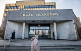 Katowice: będzie protest pracowników skarbówki przeciw dyrektorowi. Związkowcy oburzeni brakiem badań na koronawirusa. Mają zapłonąć opony