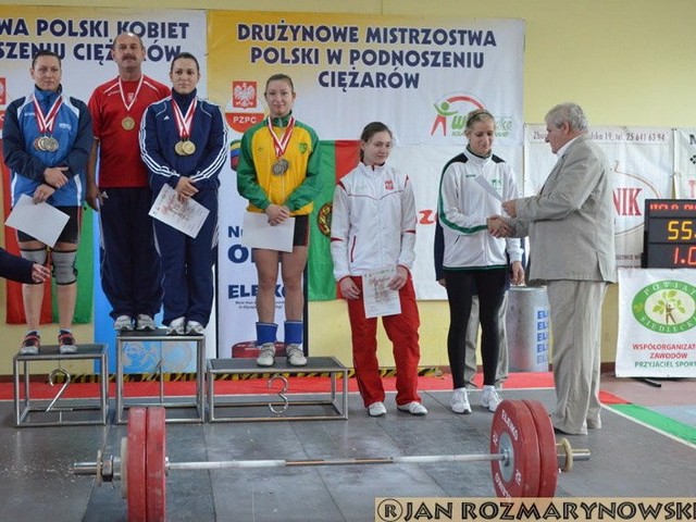 Milena Kruczyńska zajęła w Siedlcach 3. miejsce. Na najwyższym stopniu podium nowa rekordzistka Polski seniorek Ewa Mizdal (228 kg).