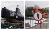 Zamknięte ulice w centrum Gdyni w związku z przygotowywaniem "Sokoła" do transportu na wystawę plenerową Muzeum Marynarki Wojennej
